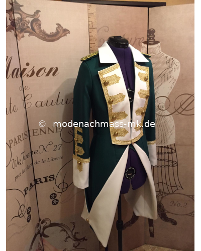 modenachmass_martina_ketter_uniform-vorn