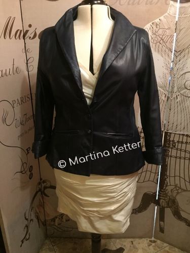 Eine Lamm-Lederjacke für Damen